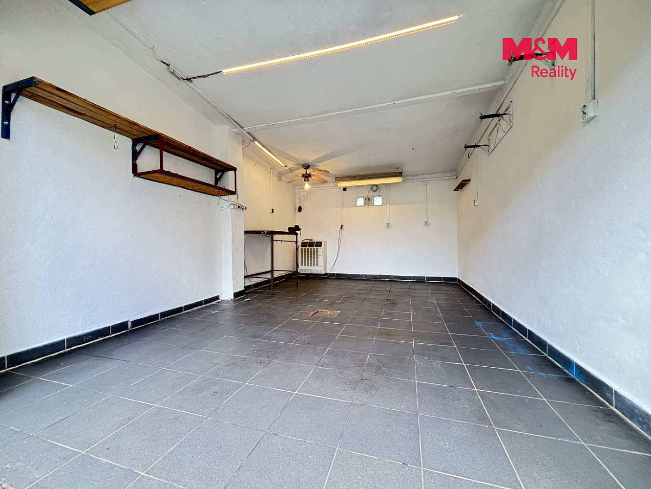 Prodej garáže, 21 m2, Jihlava, ul. Evžena Rošického – fotografie 2