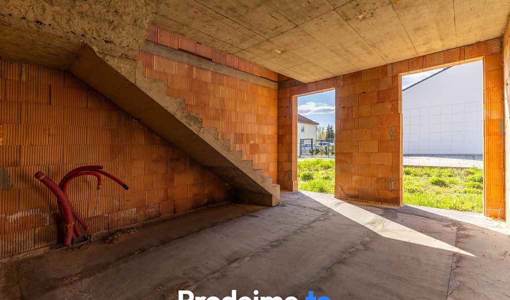 Prodej domu 182 m² s pozemkem 525 m², Hevlín – náhled fotky 9