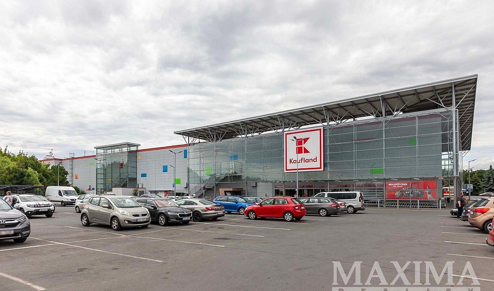 Prodej bytu 2+1 68 m², Praha – náhled fotky 24