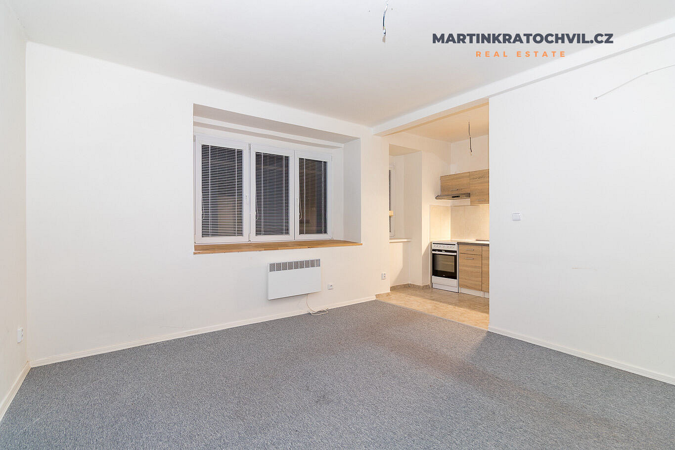 Pronájem bytu 2+kk 38 m² — photo 2