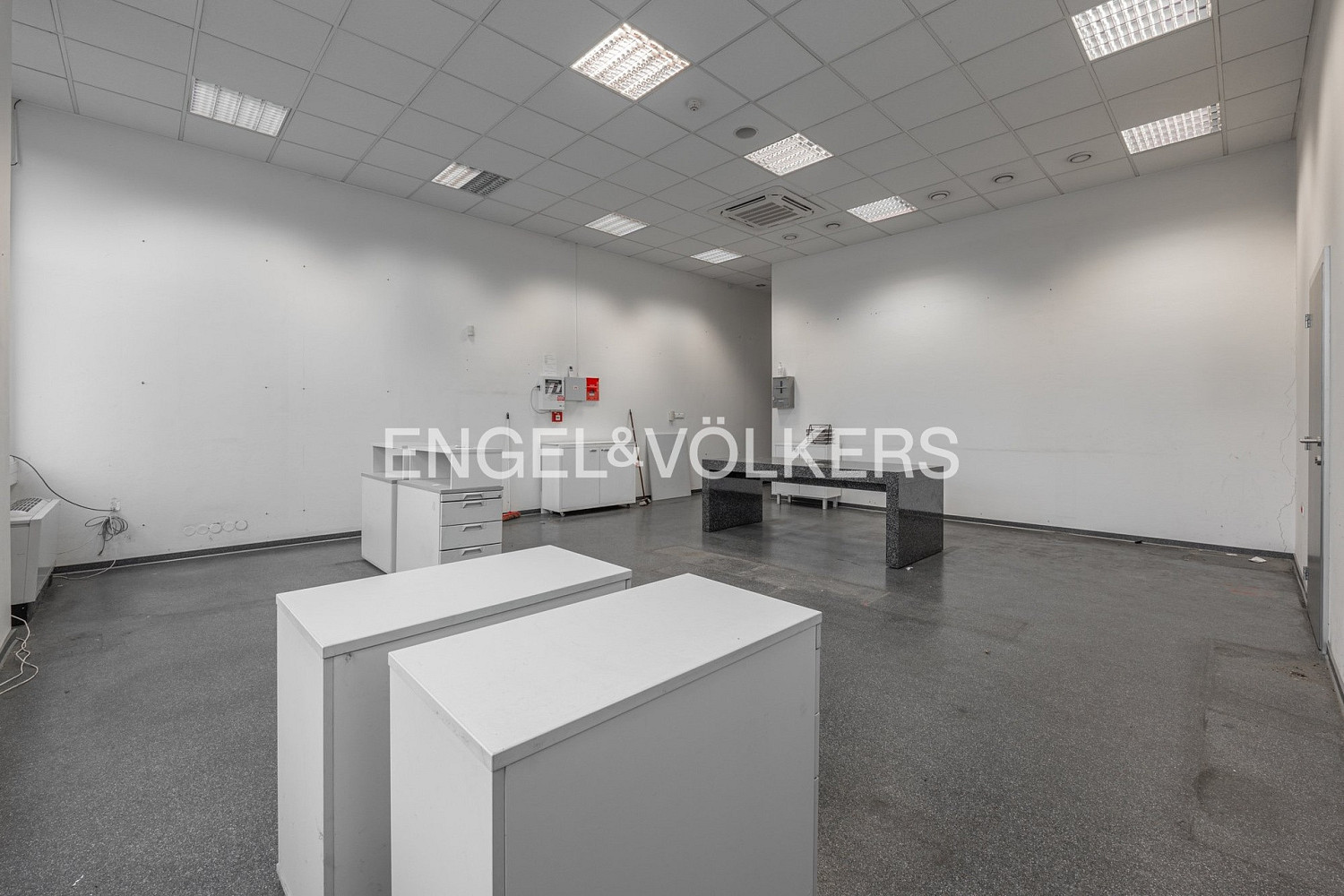 Pronájem skladovacích prostor 470 m² – fotografie 5