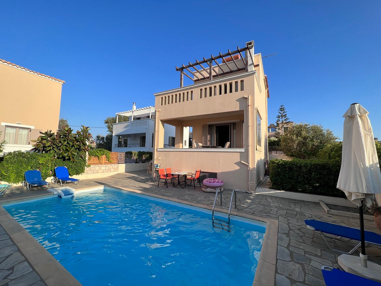 Prodej domu 80 m² s pozemkem 275 m²