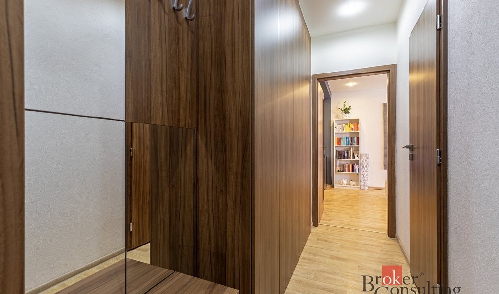 Prodej bytu 2+kk 51 m², Břeclav – náhled fotky 2