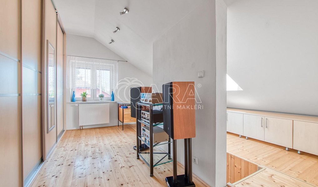 Prodej domu 87 m² s pozemkem 300 m², Ostrava – náhled fotky 19
