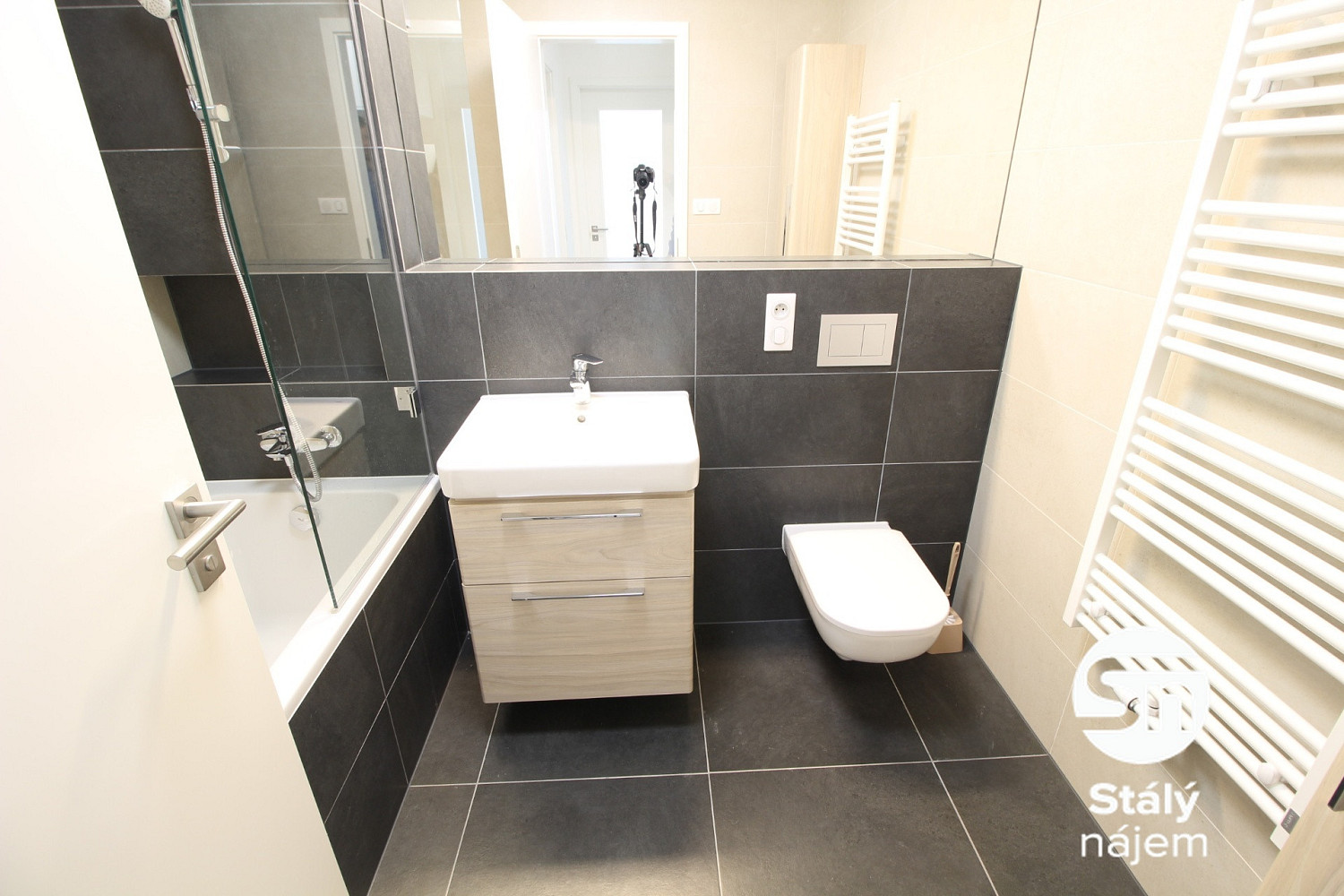 Pronájem bytu 2+kk 52 m² – pohled 6