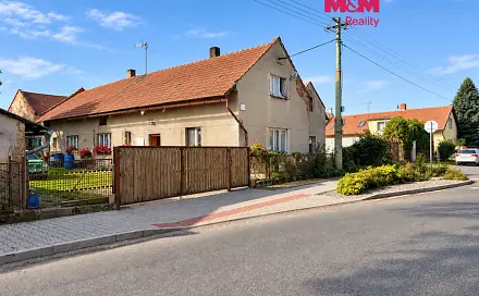 Prodej domu 95 m² s pozemkem 999 m², Na Placandě, Mělnické Vtelno, okres Mělník