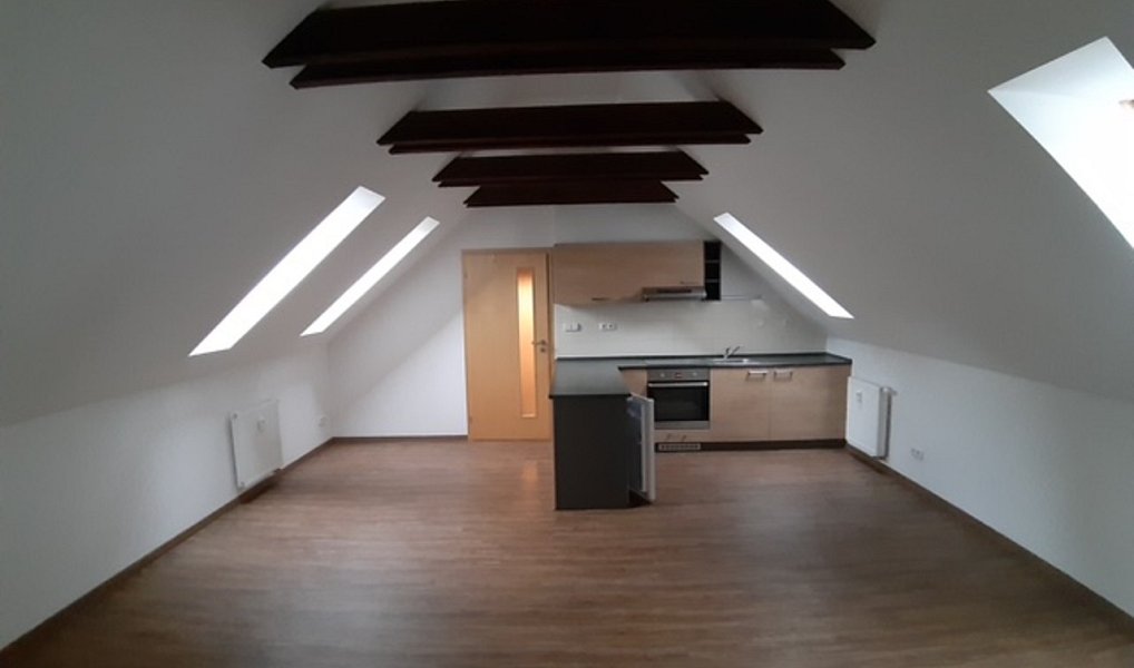 Pronájem bytu 2+kk 73 m², Jihlava – náhled fotky 3