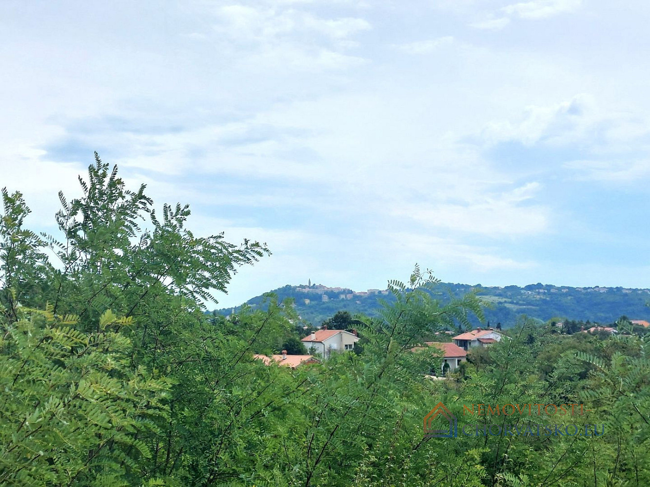 Prodej stavebního pozemku 1 071 m² - Ansicht 2