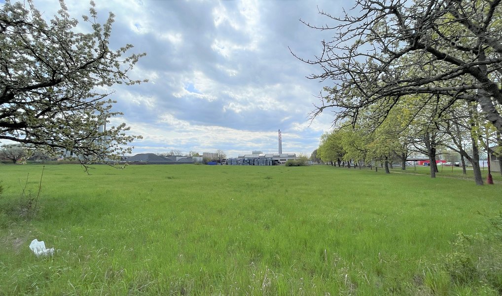 Prodej komerčního pozemku 26 712 m², Louny – náhled fotky 6