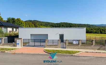 Prodej domu 206 m² s pozemkem 887 m², V Aleji, Dubí - Běhánky, okres Teplice