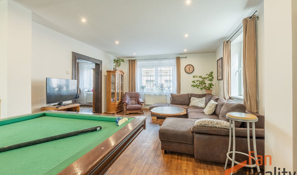 Prodej domu 235 m² s pozemkem 671 m², Braňany – náhled fotky 7