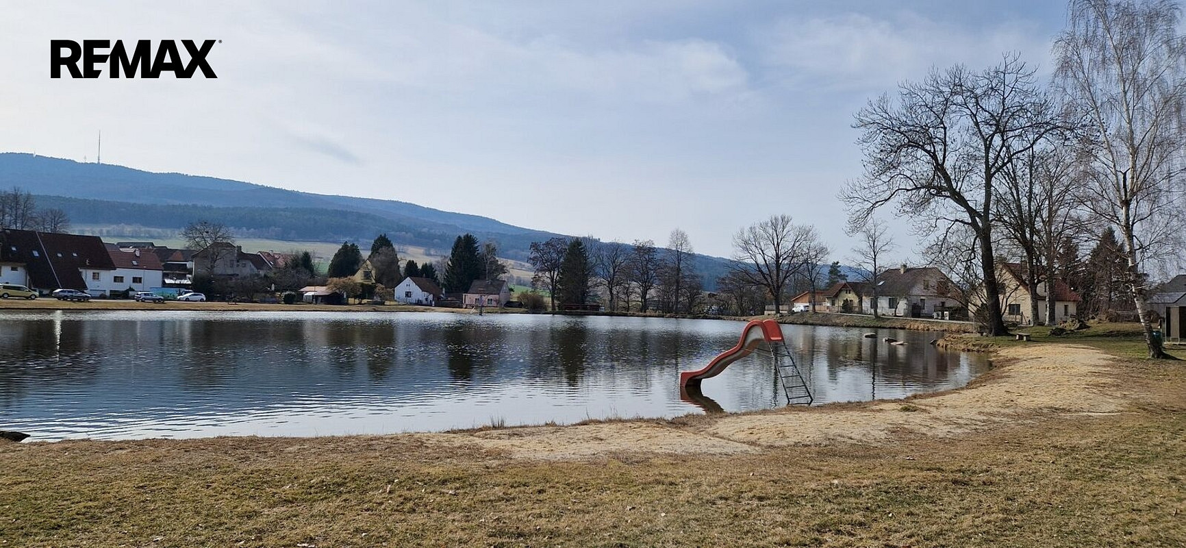 Prodej ubytovacího objektu 260 m² – fotografie 2