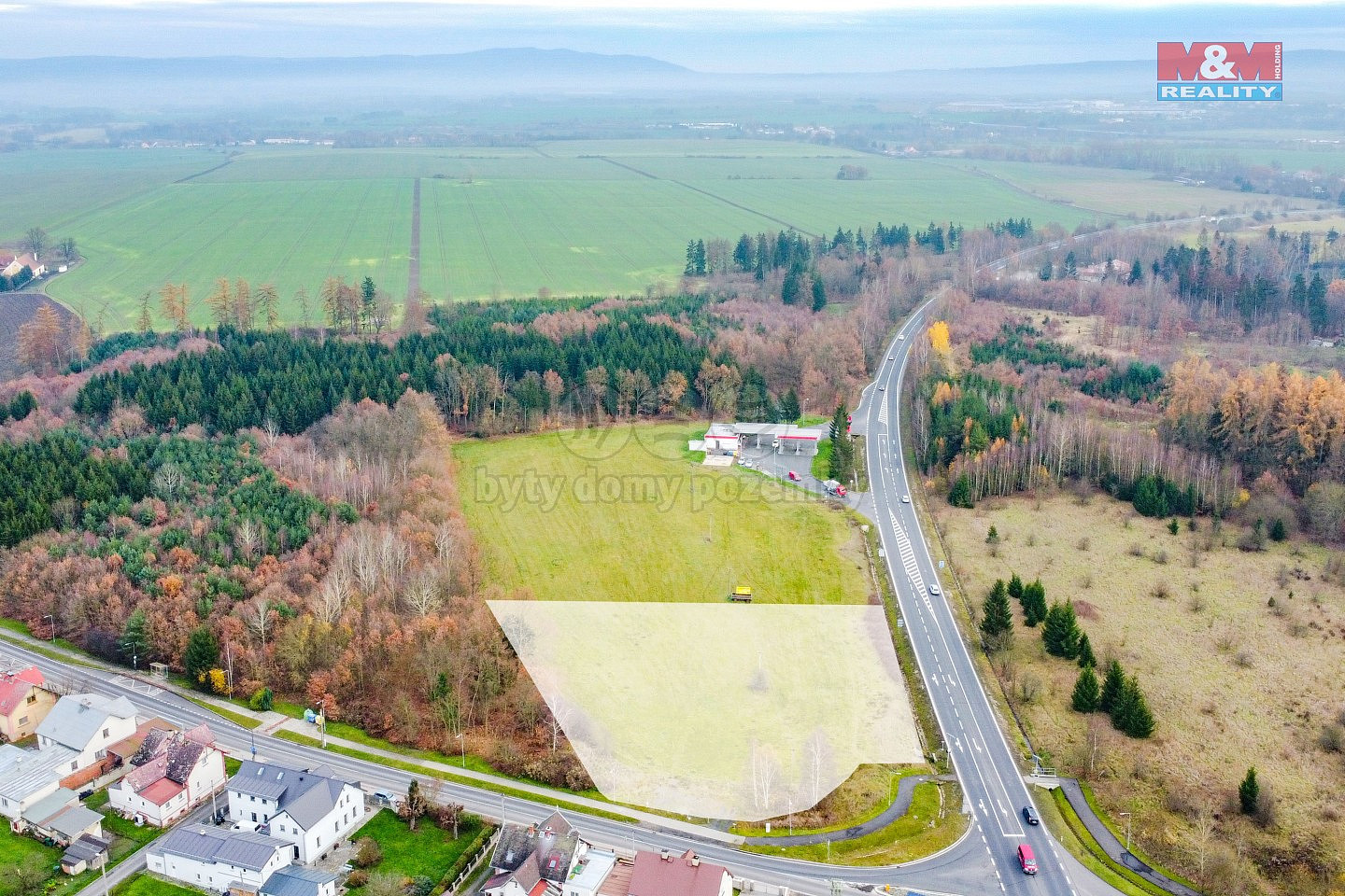 Prodej komerčního pozemku 4 901 m² – další