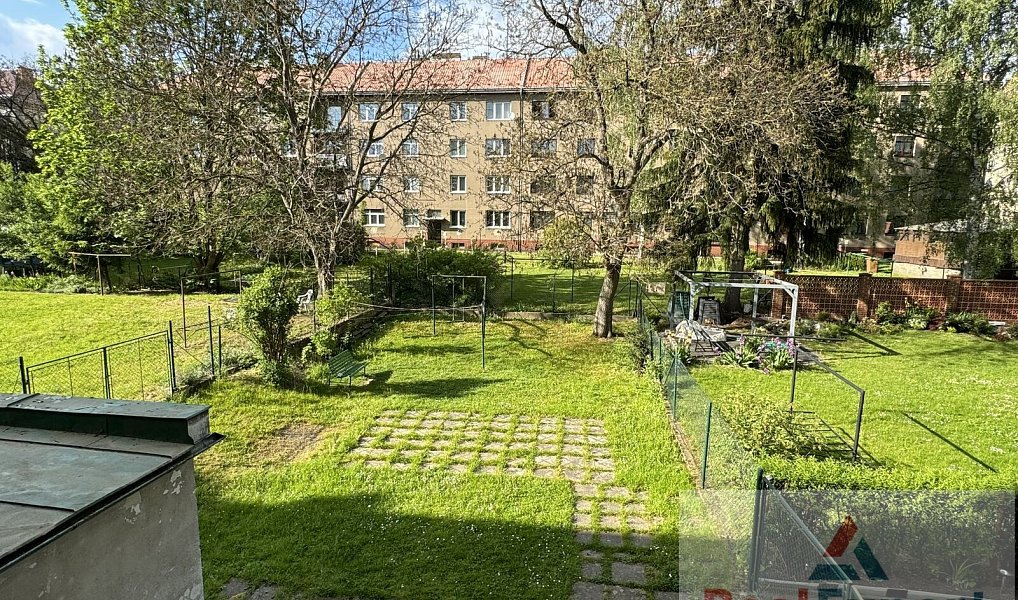 Prodej nájemního domu, činžáku 430 m², Turnov – náhled fotky 3
