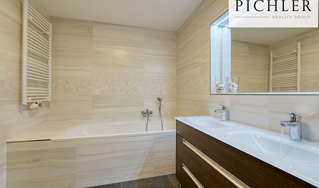 Prodej bytu 4+kk 155 m², Plzeň – náhled fotky 24
