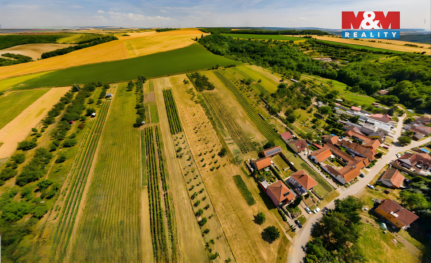 Prodej stavebního pozemku 7 835 m² – fotografie 3