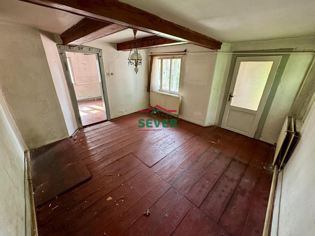 Prodej domu 180 m² s pozemkem 373 m² – fotografie 2
