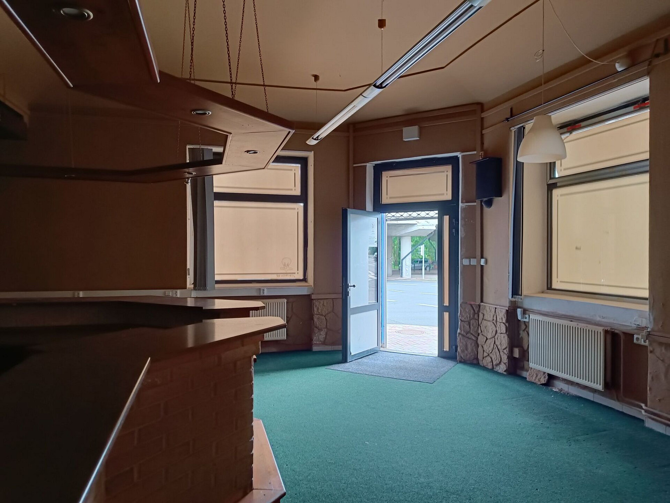 Pronájem obchodních prostor 165 m² – fotografie 5