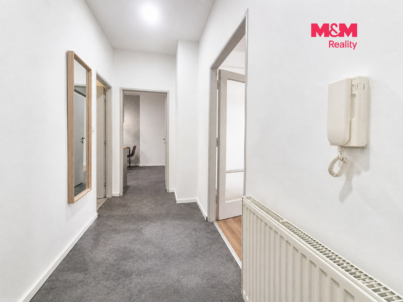 Pronájem bytu 2+kk 59 m² — photo 2