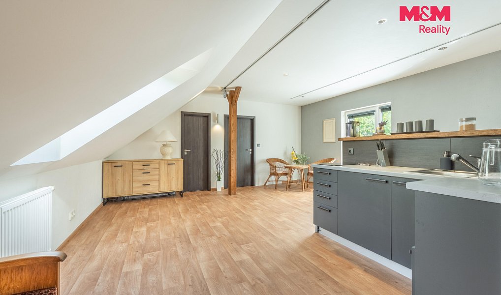 Prodej kanceláře 174 m², Slaný – náhled fotky 20