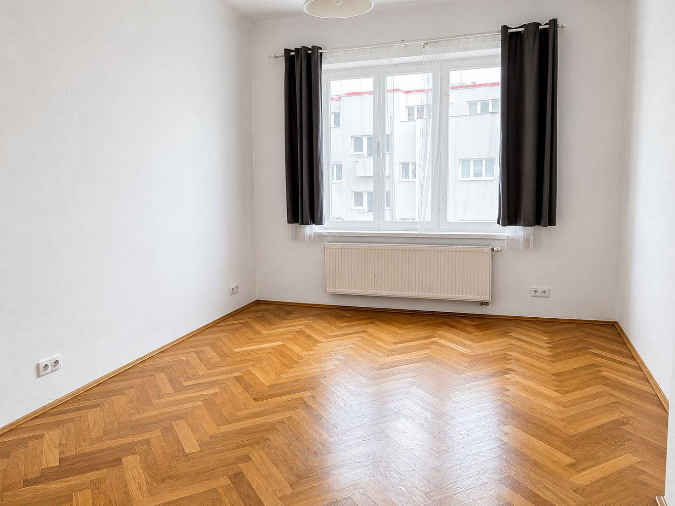Pronájem bytu 2+1 70 m² – fotografie 5