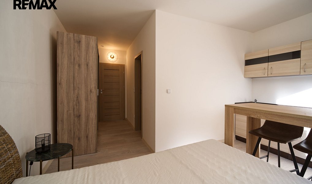 Prodej ubytovacího objektu 1 978 m², Jeseník – náhled fotky 27