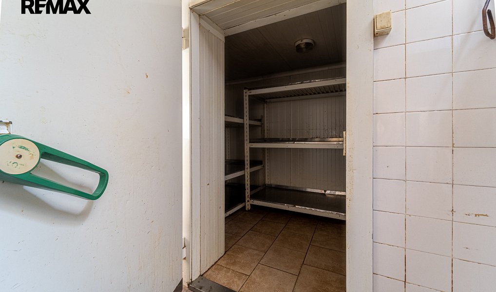 Prodej komerčního objektu (jiného typu) 1 450 m², Lipůvka – náhled fotky 19