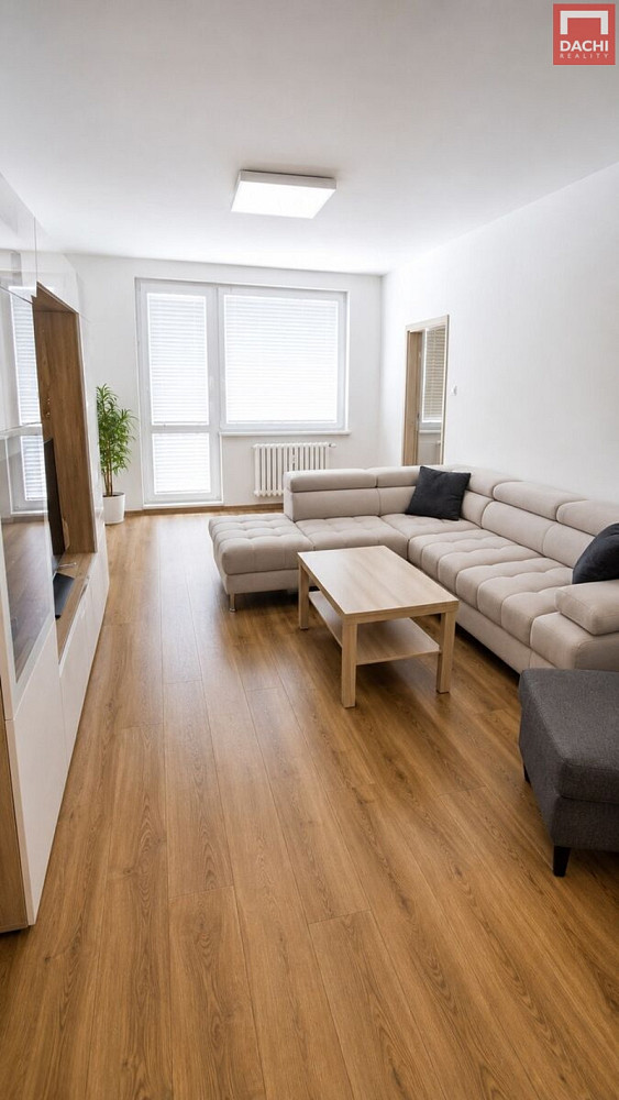 Pronájem bytu 3+1 63 m² – fotografie 3