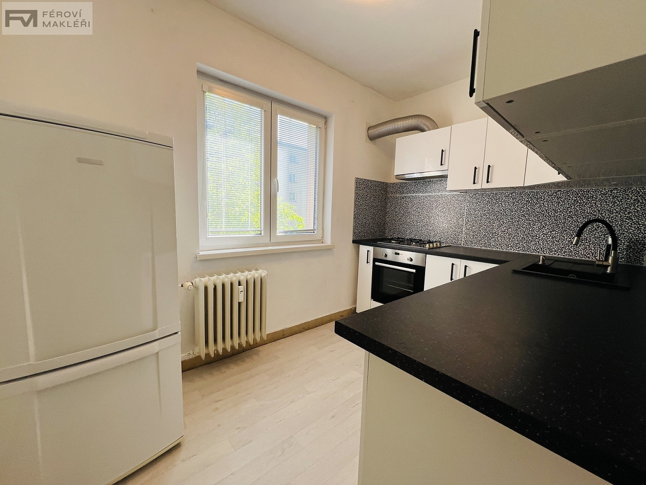 Pronájem bytu 2+1 54 m² — photo 2
