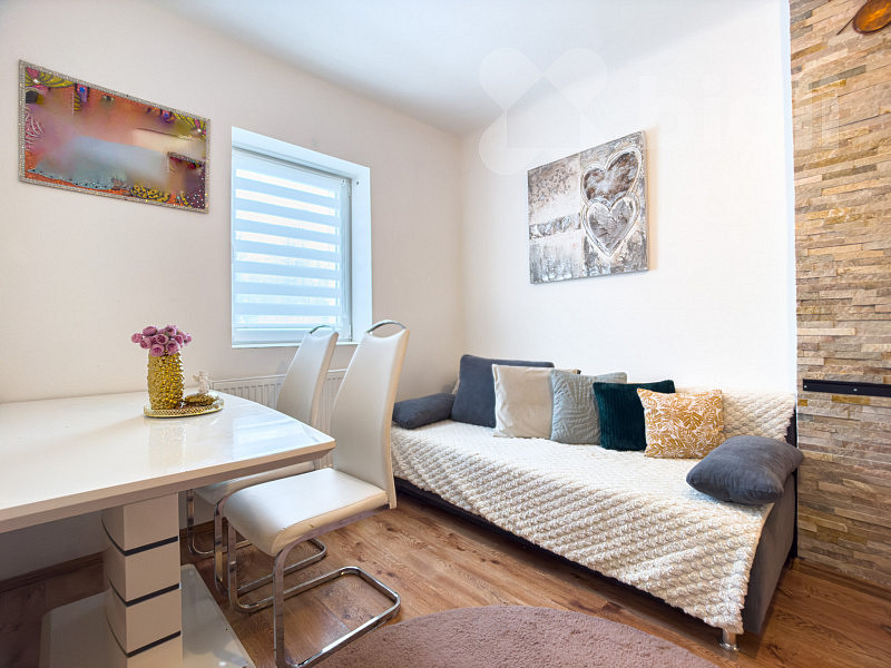 Prodej domu 68 m² s pozemkem 1 045 m² — photo 4