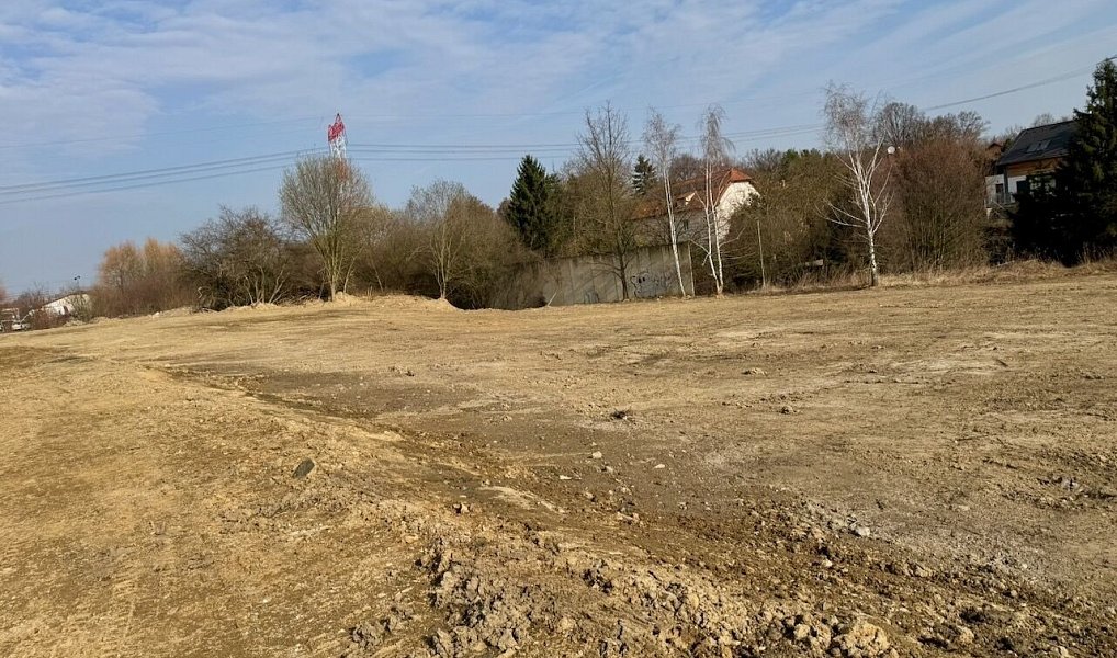 Pronájem komerčního pozemku 4 925 m², Říčany – náhled fotky 6