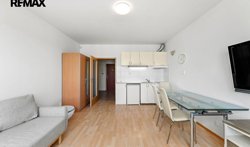 Prodej bytu 1+kk 32 m², Praha – náhled fotky 5