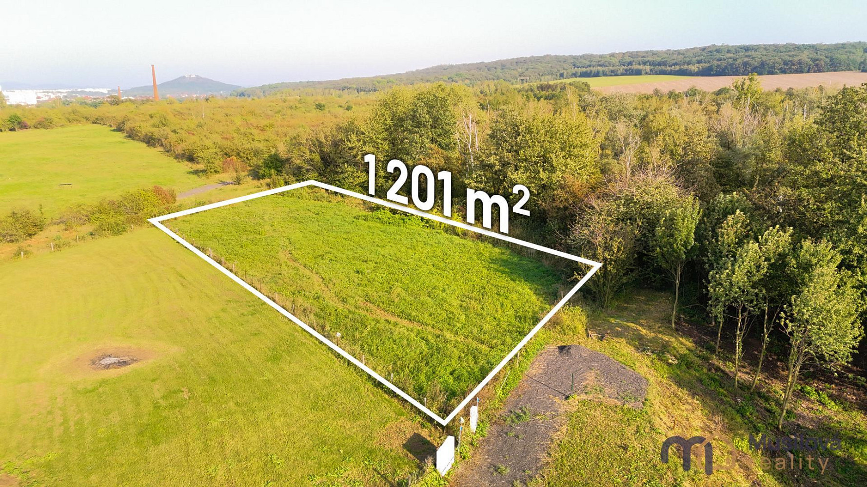 Prodej stavebního pozemku 1 201 m² – fotografie 4