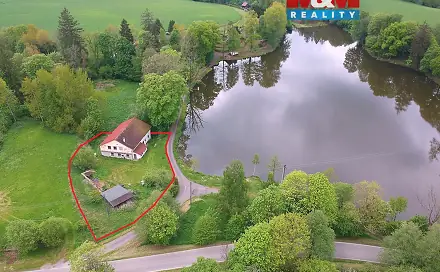 Prodej domu 290 m² s pozemkem 1 986 m², Těchobuz, okres Pelhřimov