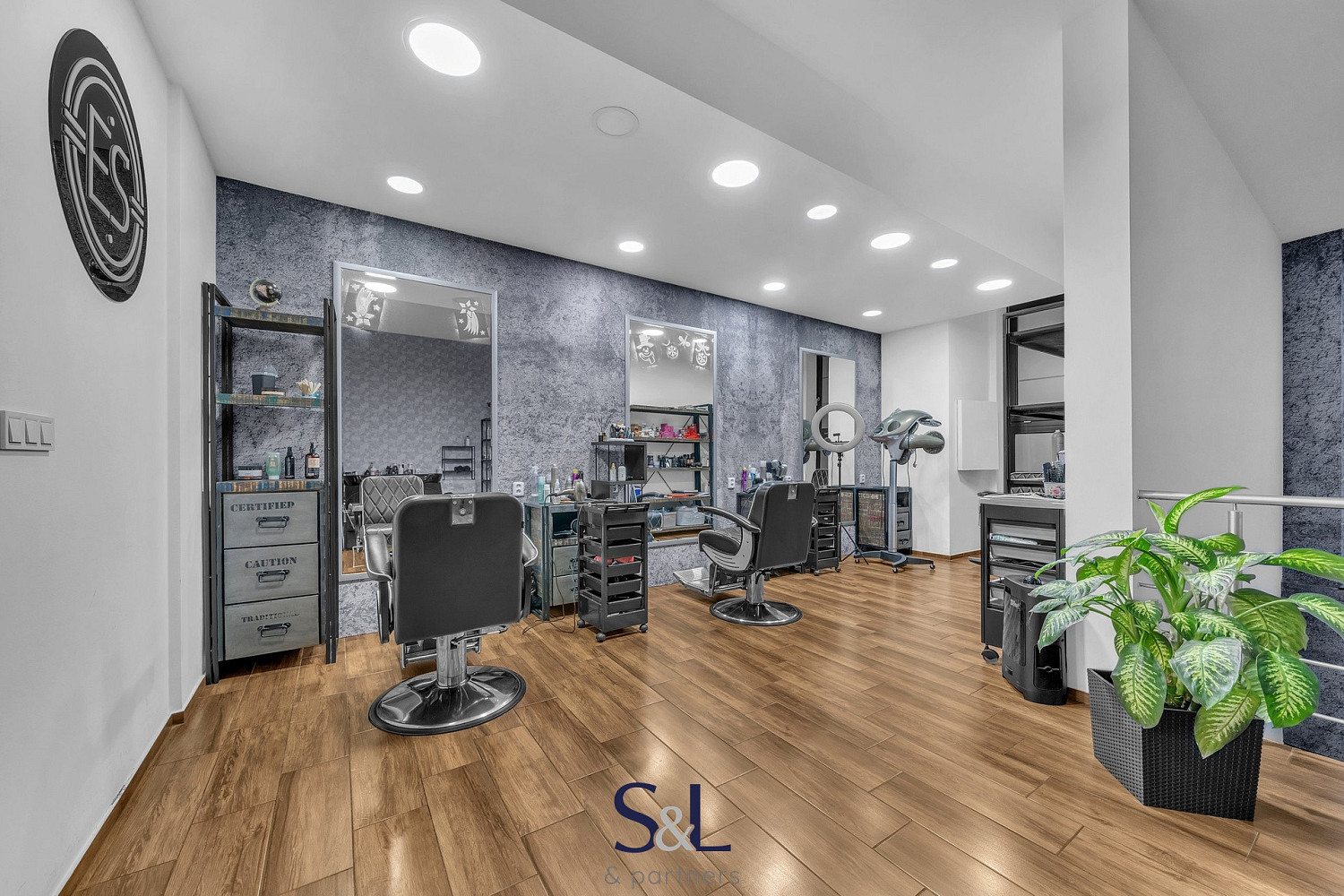 Pronájem obchodních prostor 153 m² - Widok 3