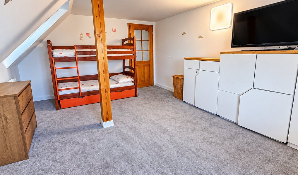 Prodej domu 330 m² s pozemkem 2 279 m², Kojetice – náhled fotky 14
