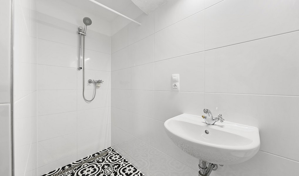 Prodej domu (jiného typu) 600 m² s pozemkem 275 m², Vimperk – náhled fotky 32