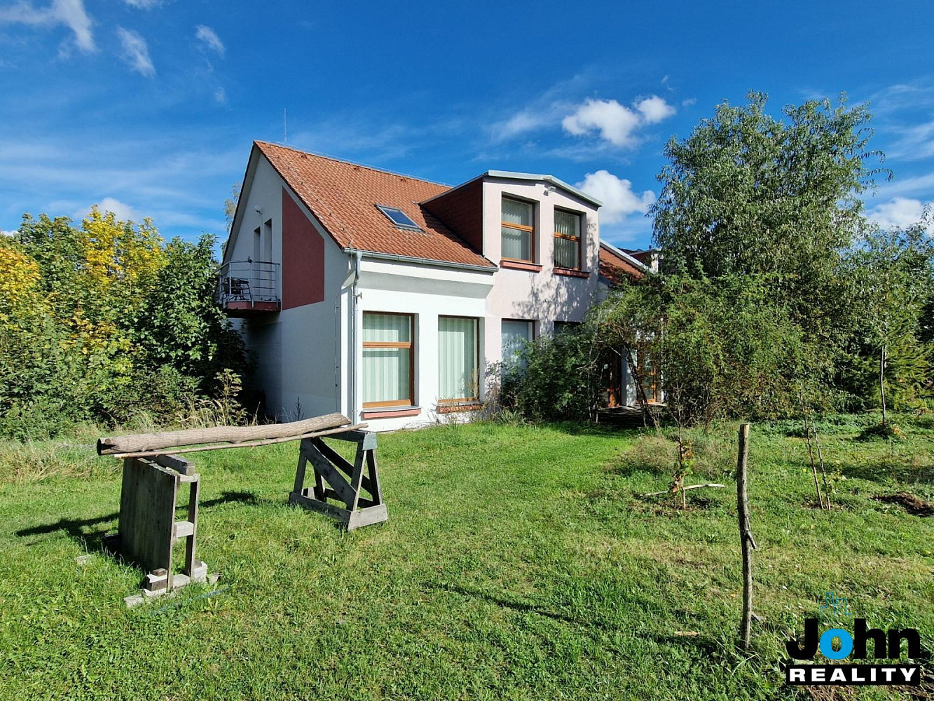 Prodej komerčního objektu (jiného typu) 400 m² – fotografie 3