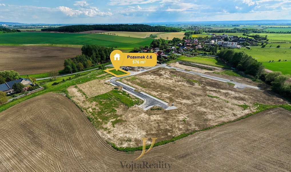 Prodej stavebního pozemku 576 m², Komárov – náhled fotky 2