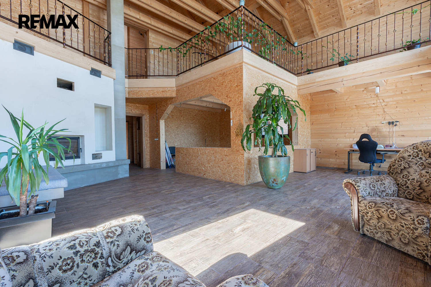 Prodej domu 486 m² s pozemkem 1 661 m² – fotografie 4