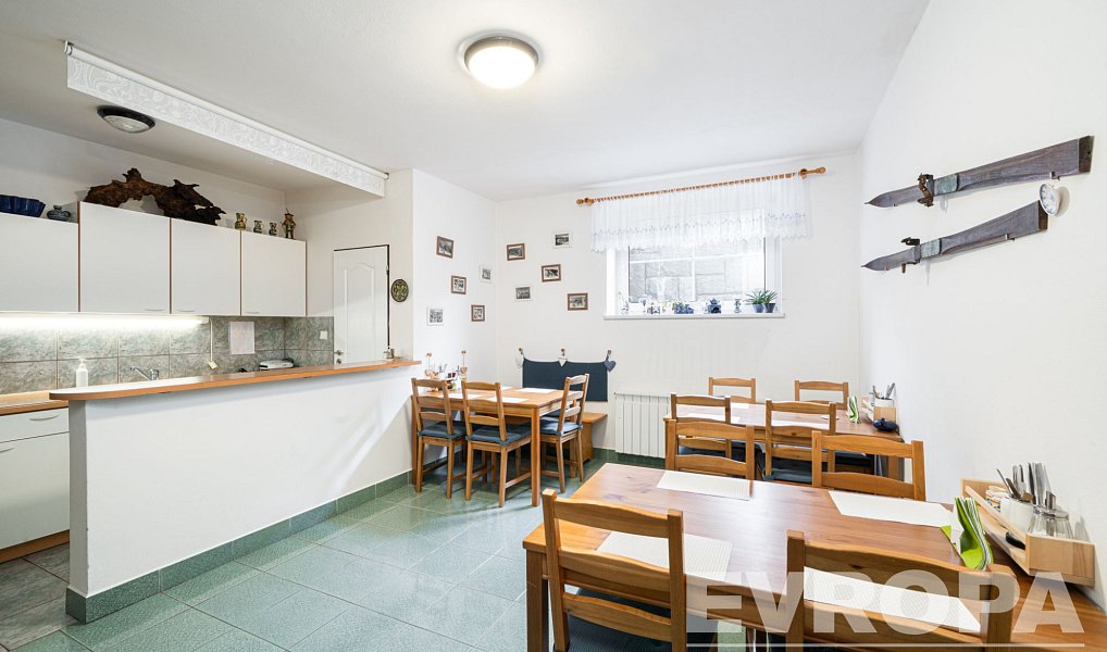 Prodej domu 390 m² s pozemkem 617 m², Špindlerův Mlýn – náhled fotky 4