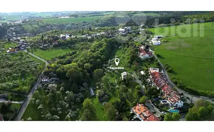 Prodej stavebního pozemku 7 198 m², Zlín