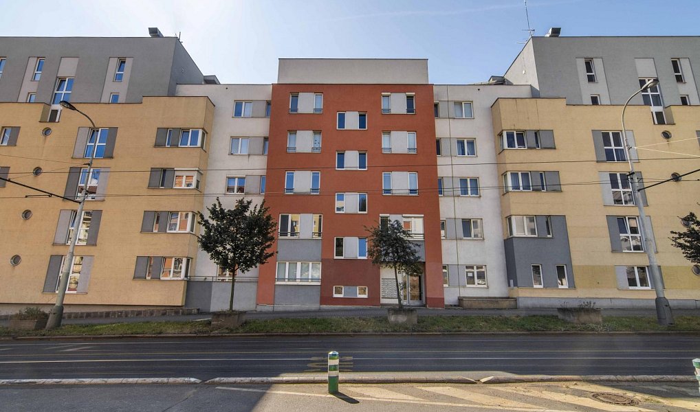 Prodej bytu 1+kk 30 m², Praha – náhled fotky 14