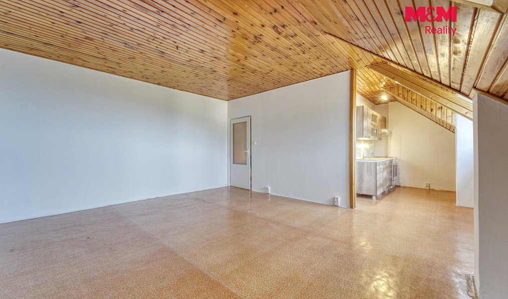 Pronájem bytu 2+1 66 m², Přimda – náhled fotky 2