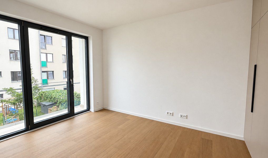 Pronájem bytu 3+kk 80 m², Praha – náhled fotky 12