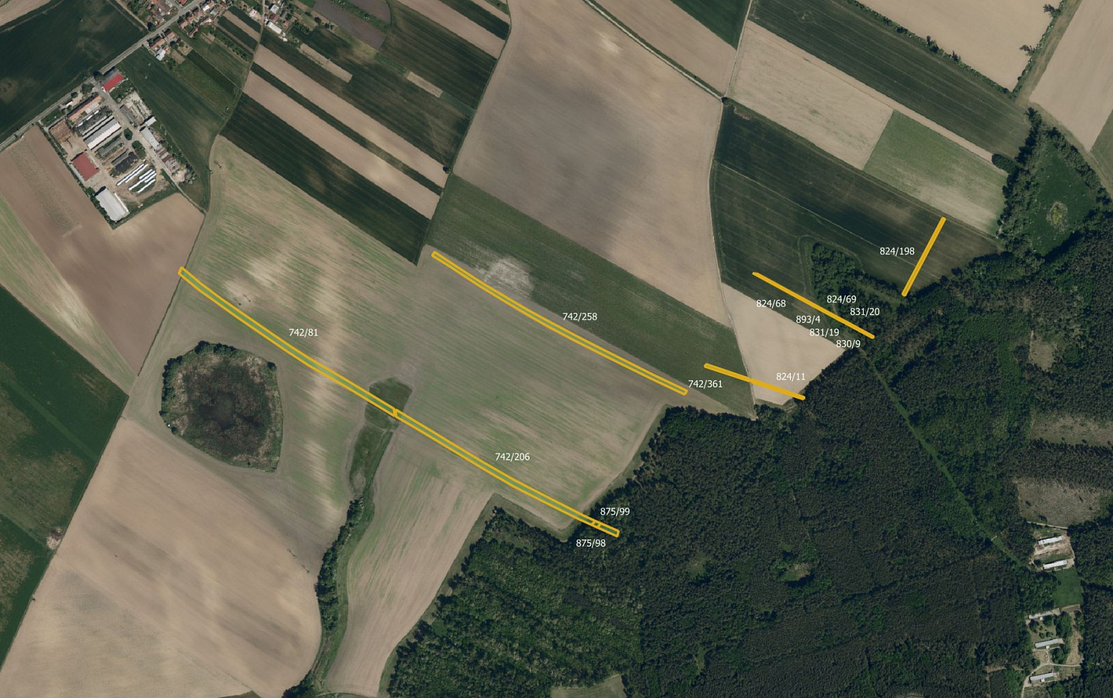 Prodej pole 18 279 m²