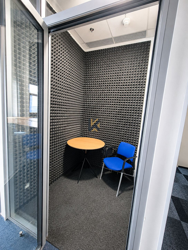Pronájem kanceláře 140 m² – fotografie 3
