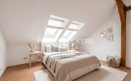 Prodej bytu 5+1 240 m², Na Skalce, Praha 5 - Smíchov