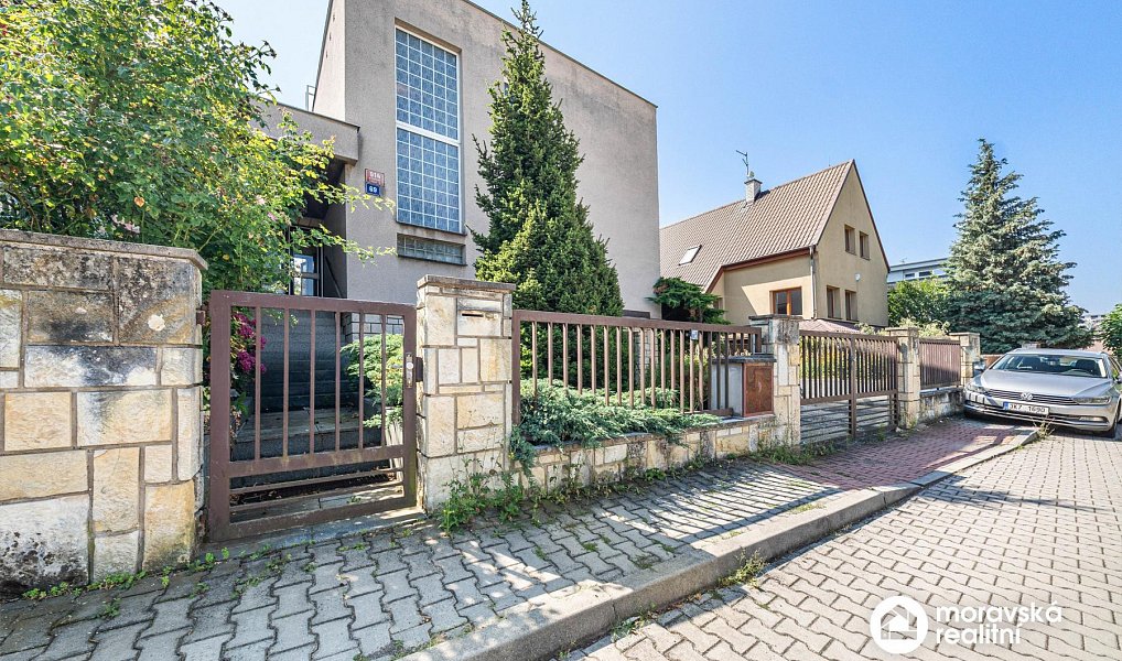 Prodej domu 210 m² s pozemkem 1 048 m², Praha – náhled fotky 6