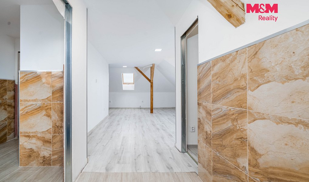 Prodej nájemního domu, činžáku 870 m², Kladno – náhled fotky 18